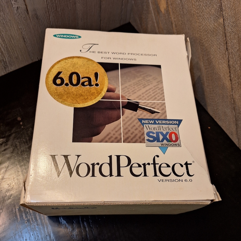 Vintage 1994 WordPerfect Complete Version 6.0A DOS/Windows Manual License Disks
